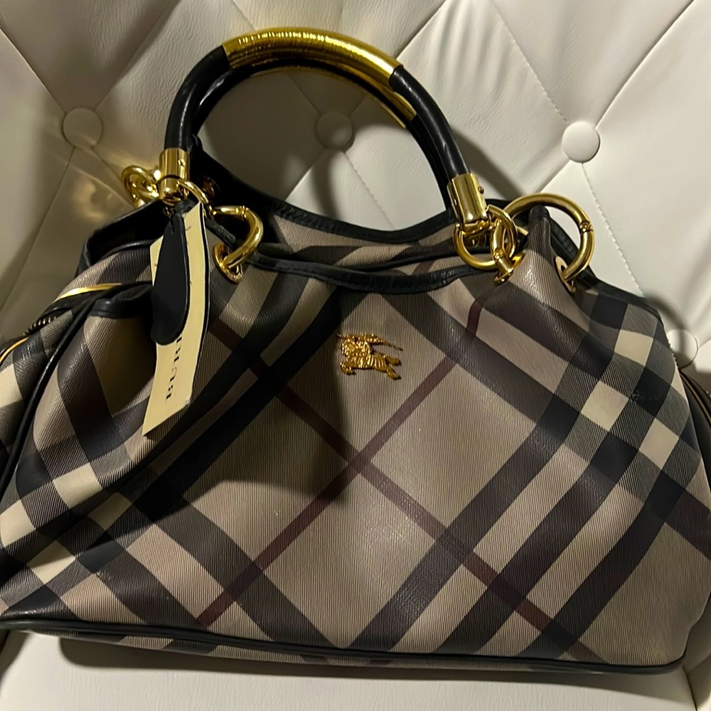 Burberry Purse
